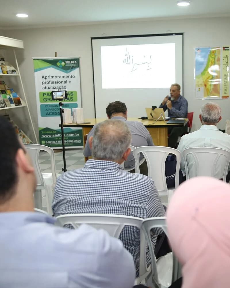 Momento de aula ou evento na Sielbra